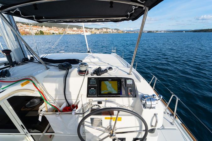 Lagoon 40 | Sound of Silence