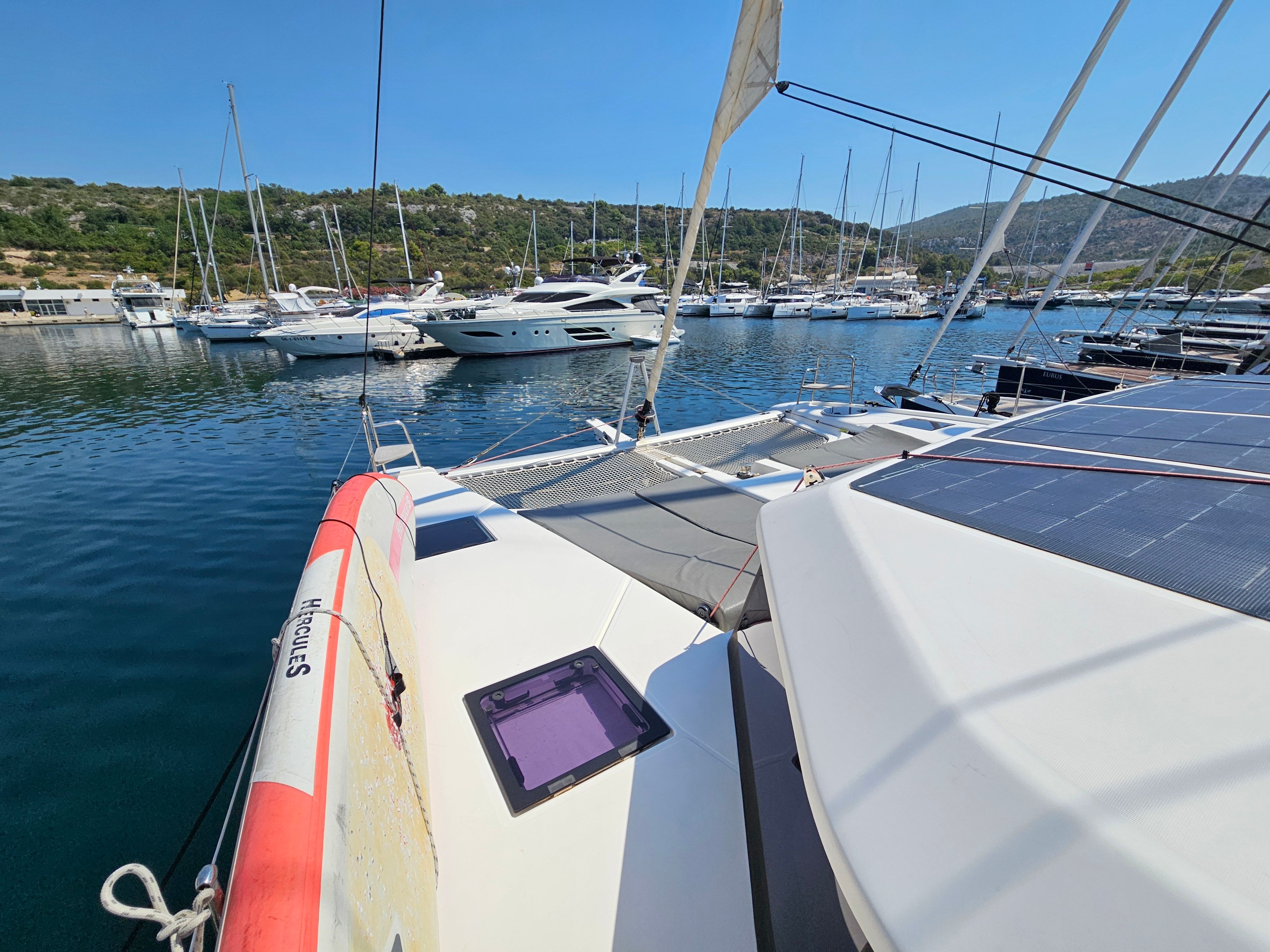 Dufour 48 | Pax