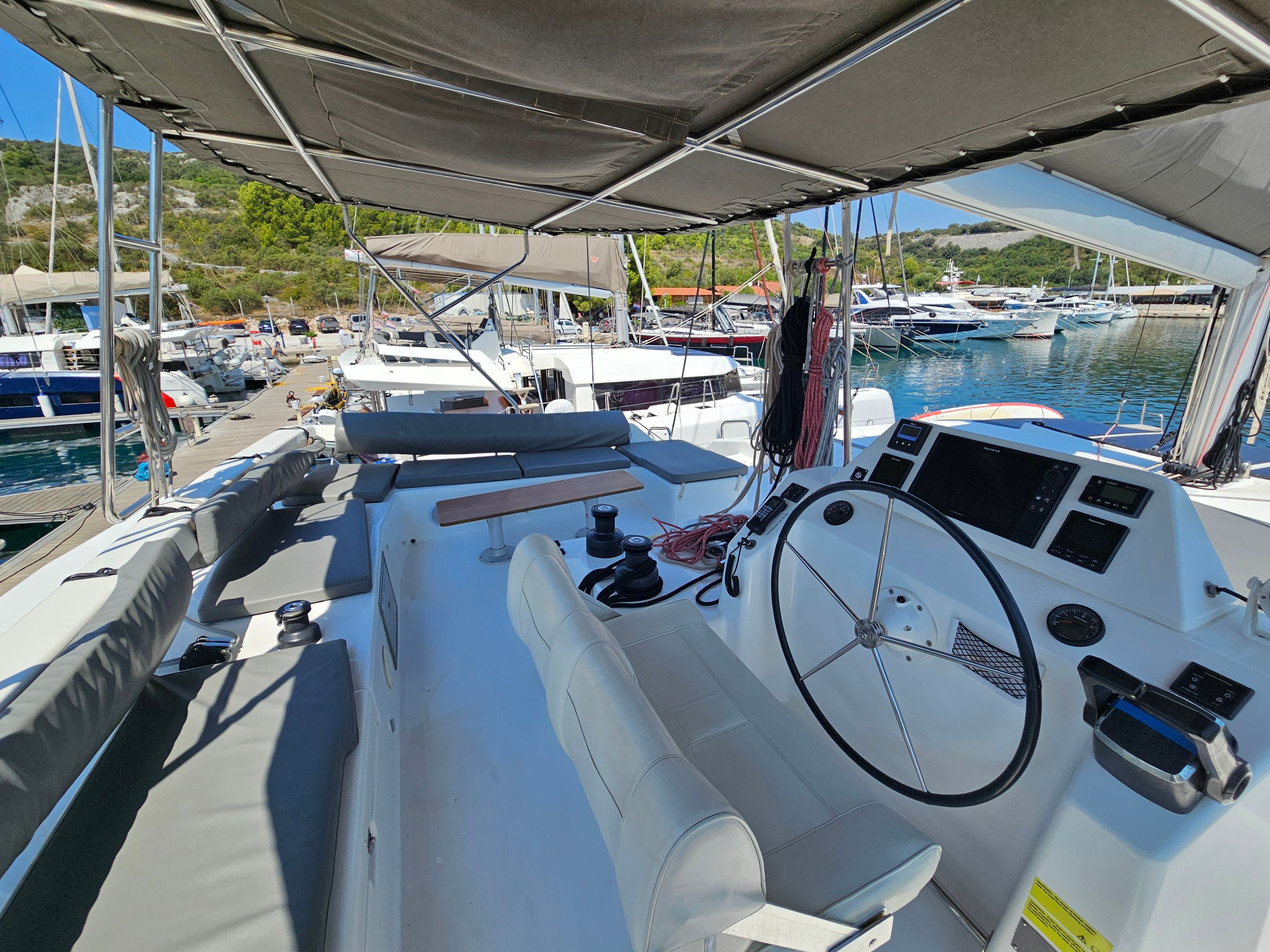 Dufour 48 | Pax