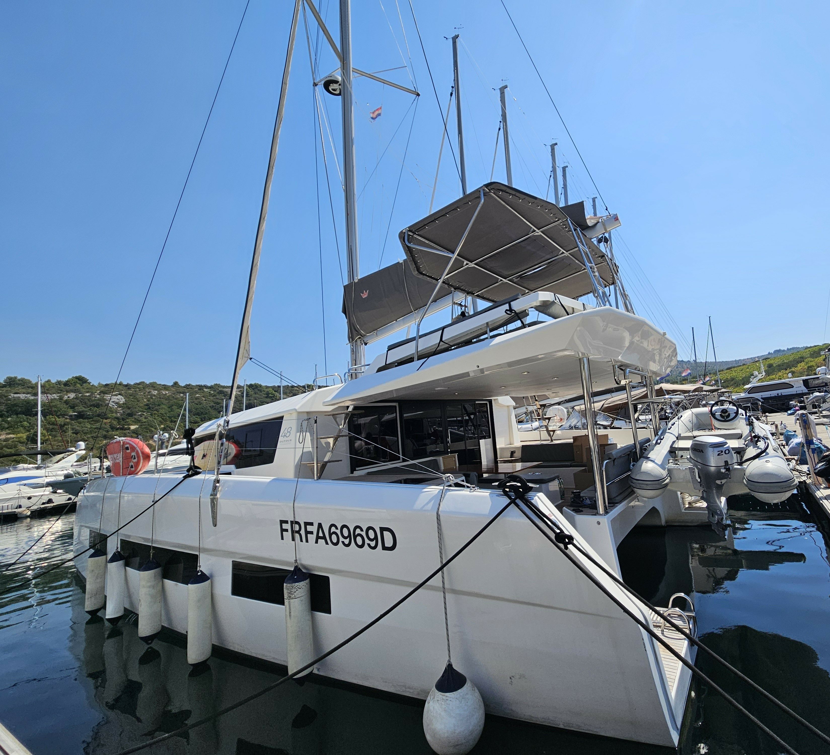 Dufour 48 | Pax