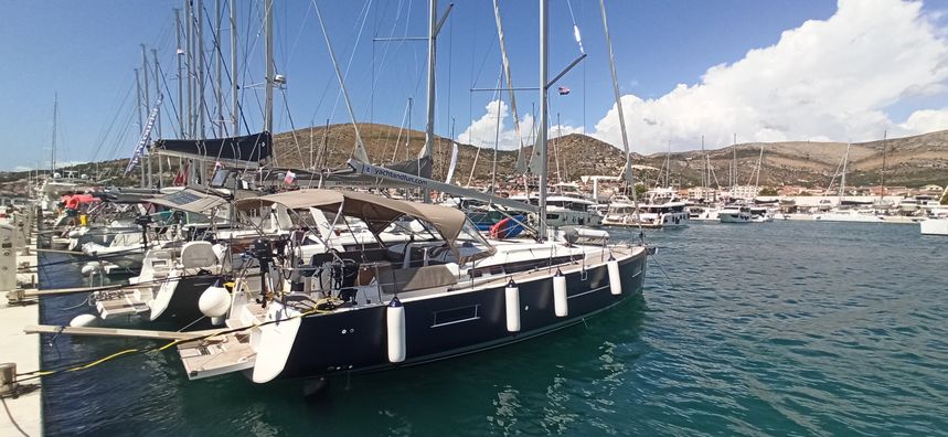 Jeanneau Sun Odyssey 440 | Lucia 2