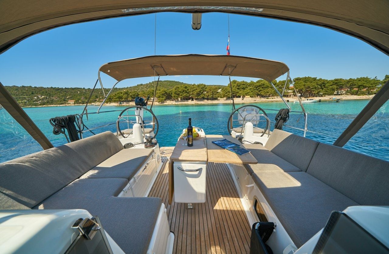 Jeanneau Sun Odyssey 440 | Lucia 2