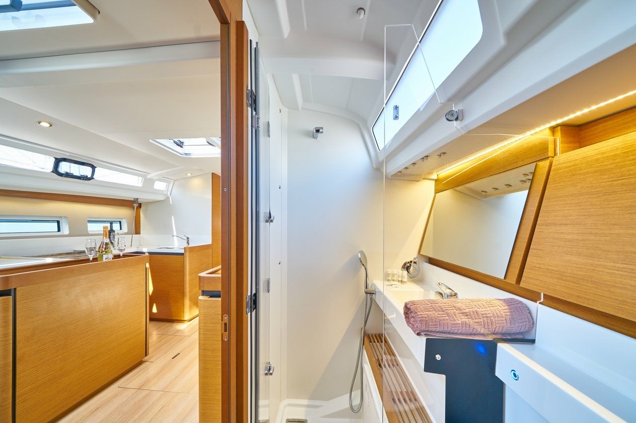 Jeanneau Sun Odyssey 440 | Lucia 2