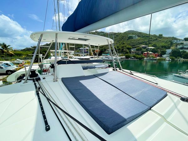 Lagoon 450 F | Squid Attack