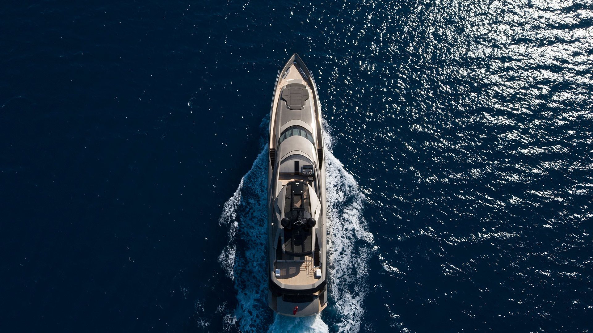 FX Yachts 38 | Fx