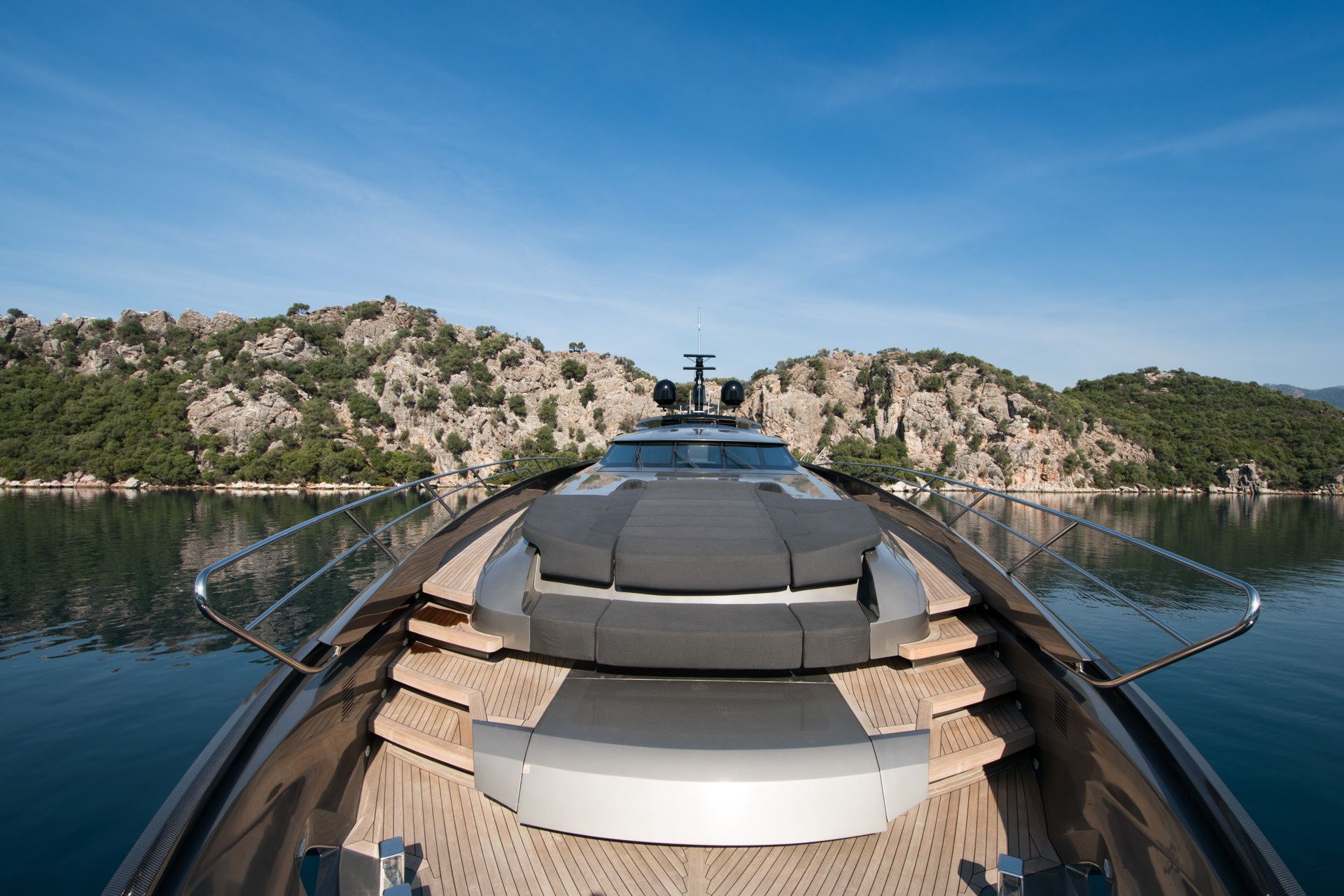 FX Yachts 38 | Fx