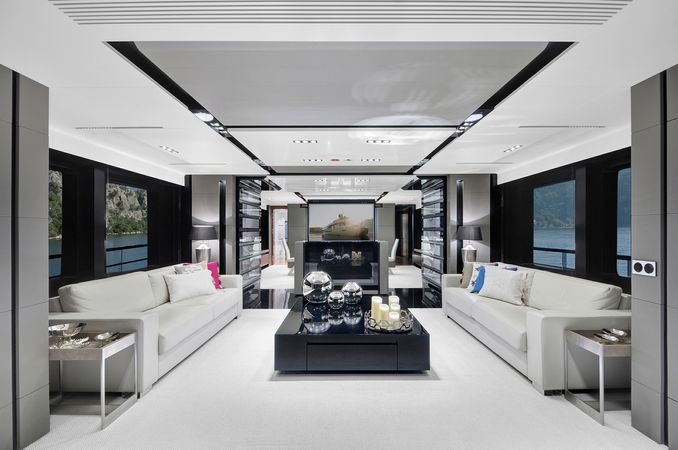 FX Yachts 38 | Fx