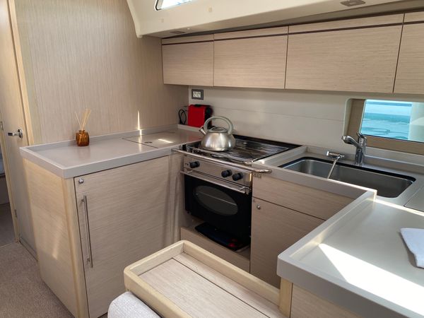 Beneteau Oceanis 51.1 | Demilia Star