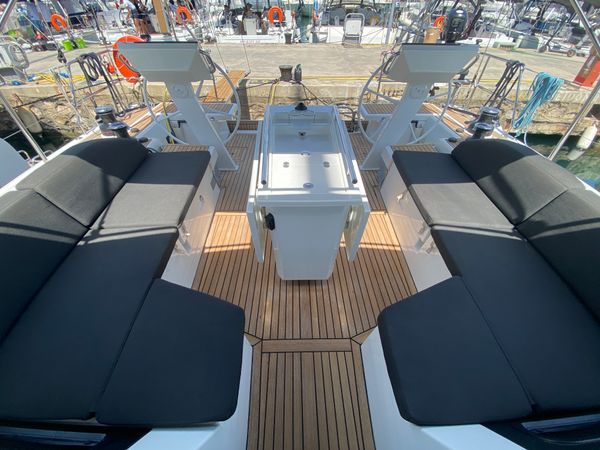 Beneteau Oceanis 51.1 | Demilia Star