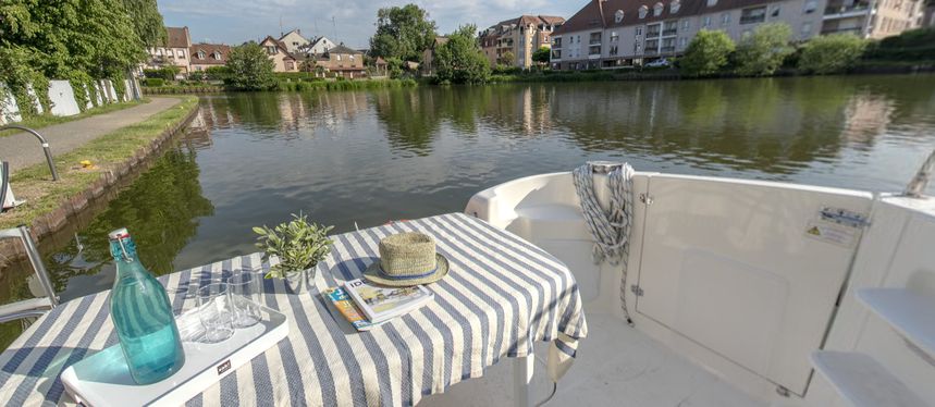 Nicols Estivale Sixto Green | Sand