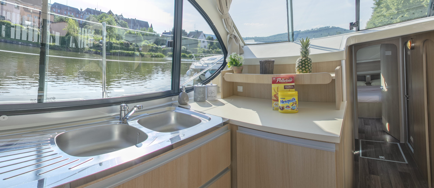 Nicols Estivale Sixto Green | Sand