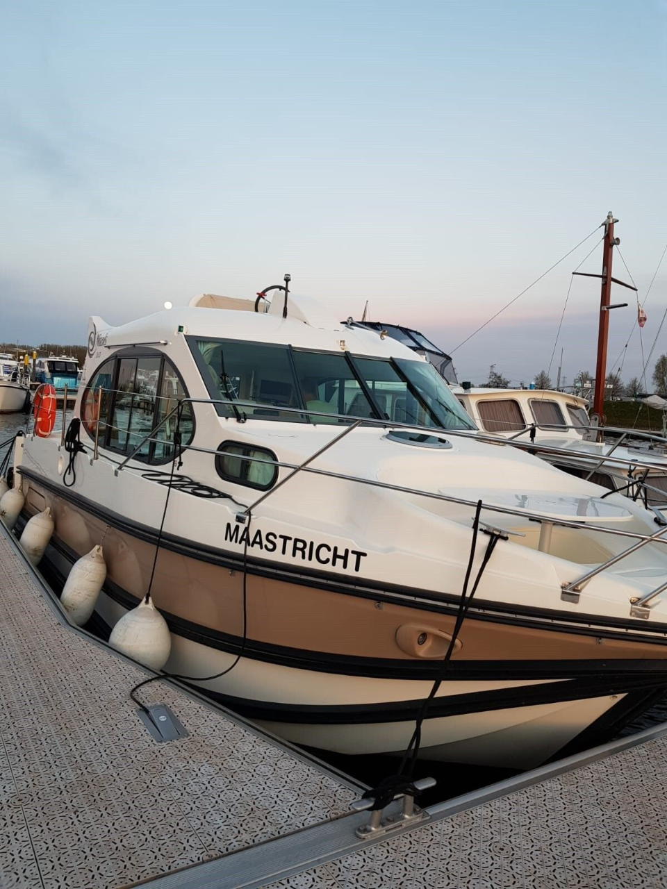 Nicols Estivale Duo | Maastricht