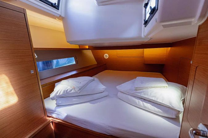 Dufour 470 | Balu