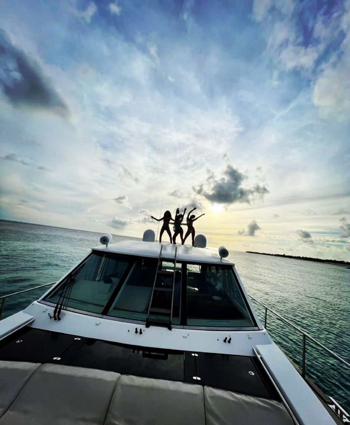 Guy Couach 2100 | Neree