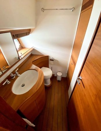 Guy Couach 2100 | Neree