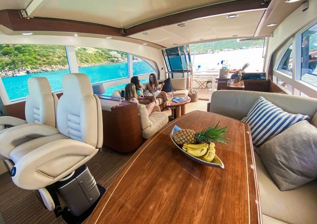 Guy Couach 2100 | Neree