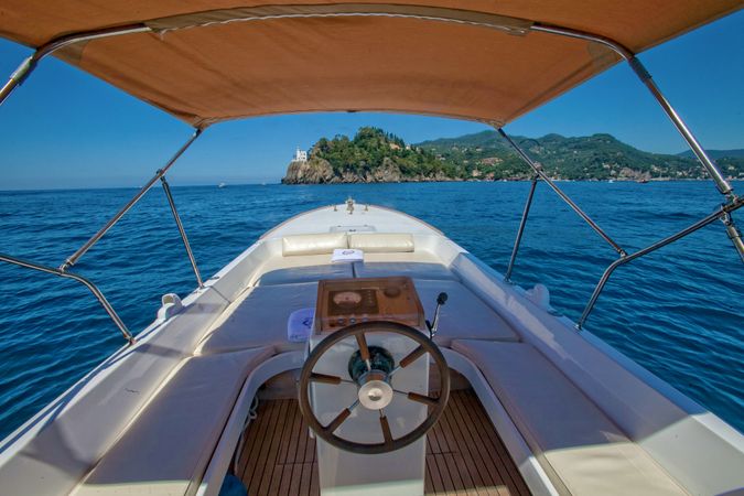 Frilvam Nelson 24 | Eccomi Qua