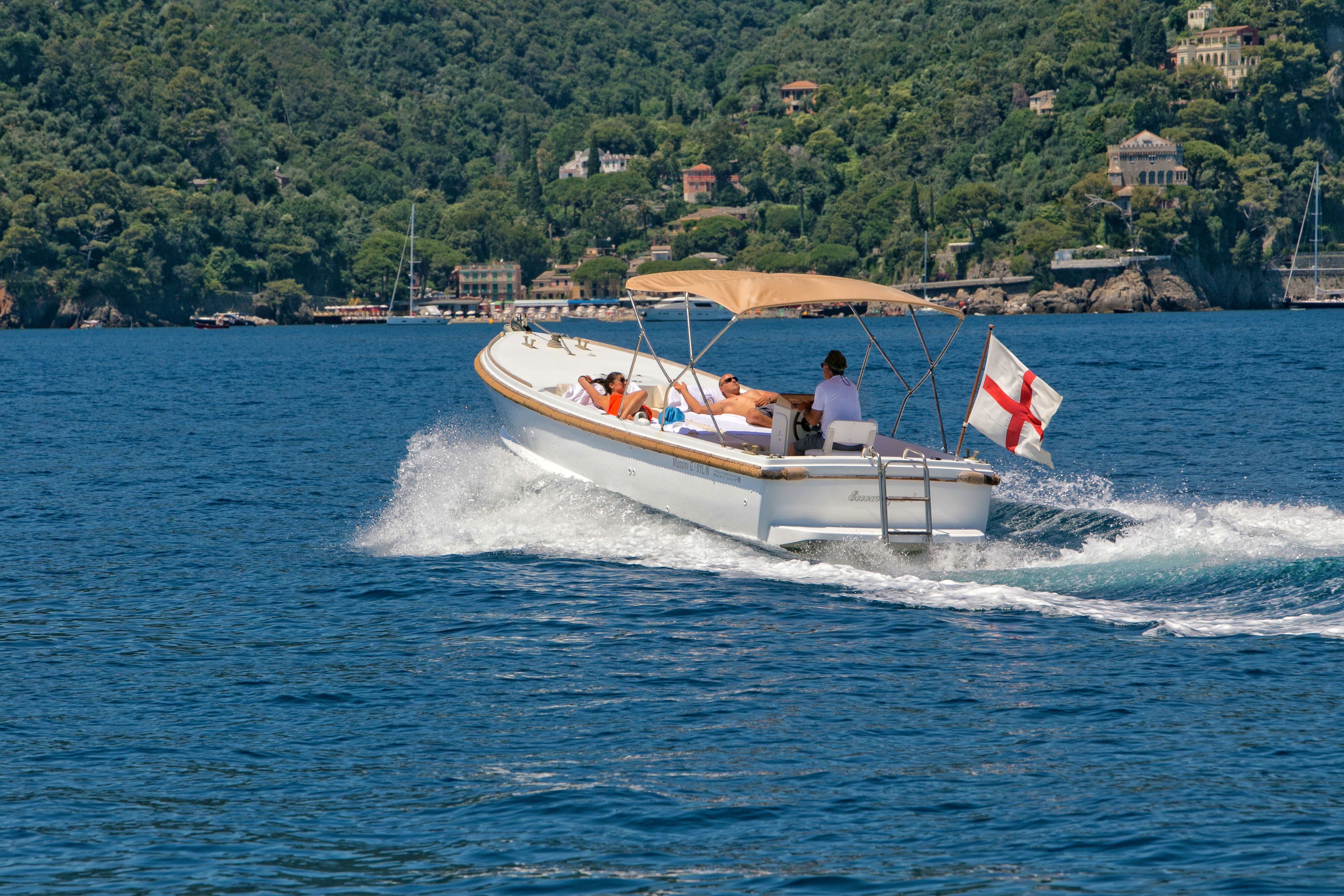 Frilvam Nelson 24 | Eccomi Qua