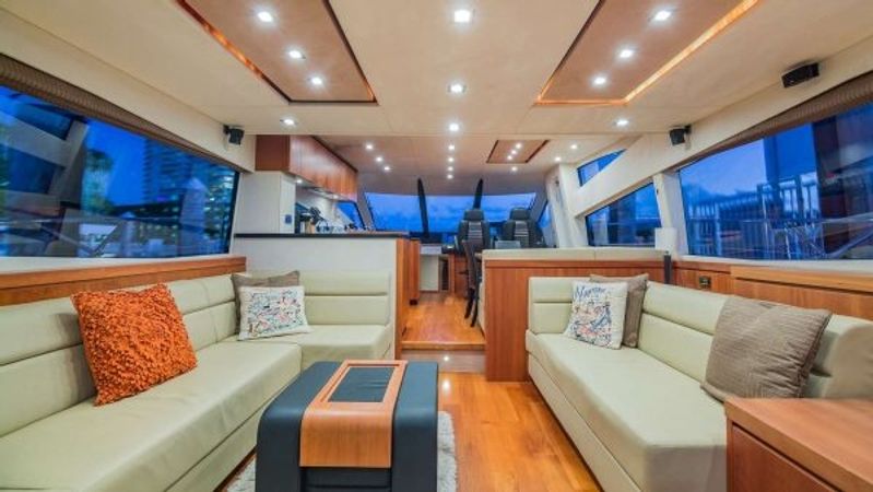 Sunseeker 68 | Loan Shark