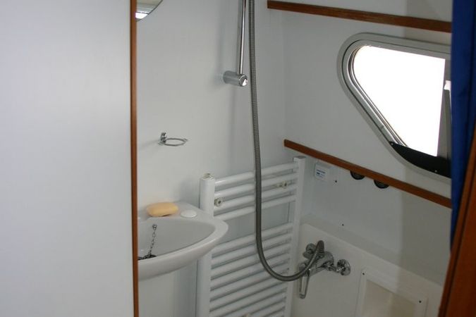 Custom Built 39 | Waterfront Class
