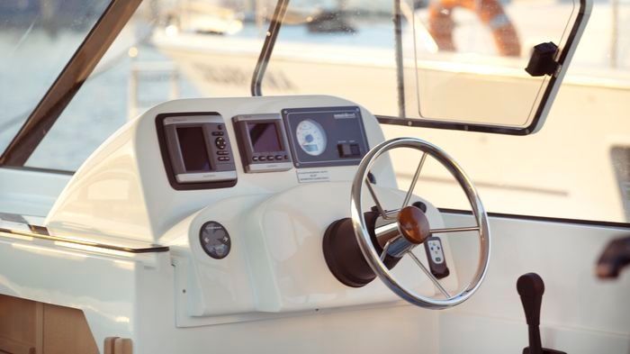 Delphia Escape 800 | Les Canalous 14