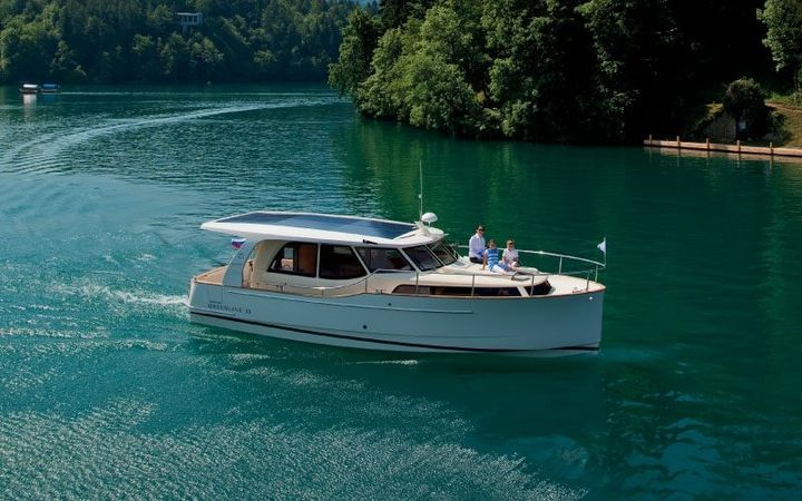 Greenline 33 | Les Canalous 12