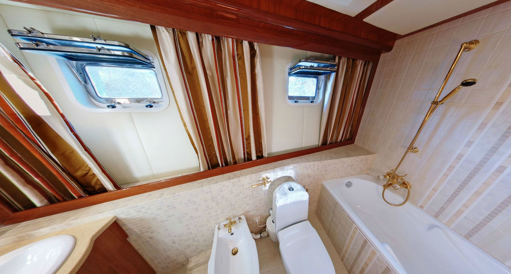 Custom Built 79 | Natali