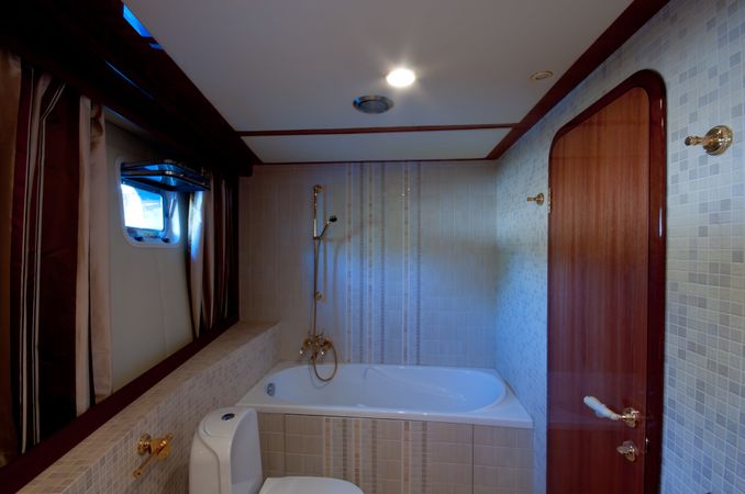 Custom Built 79 | Natali