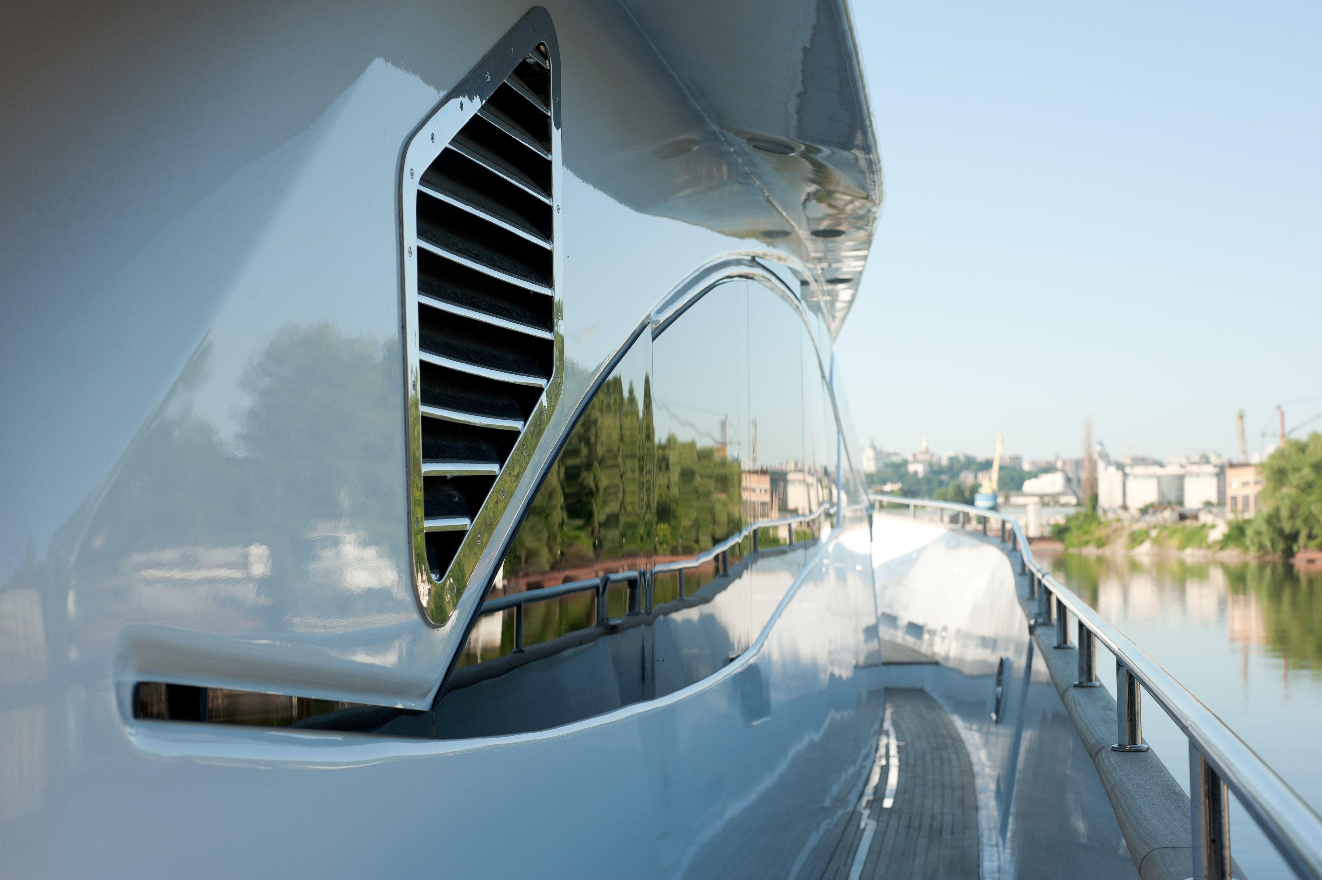 Custom Built 79 | Natali