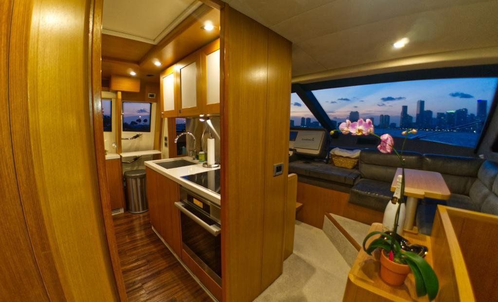 Ferretti 80 | Indulge