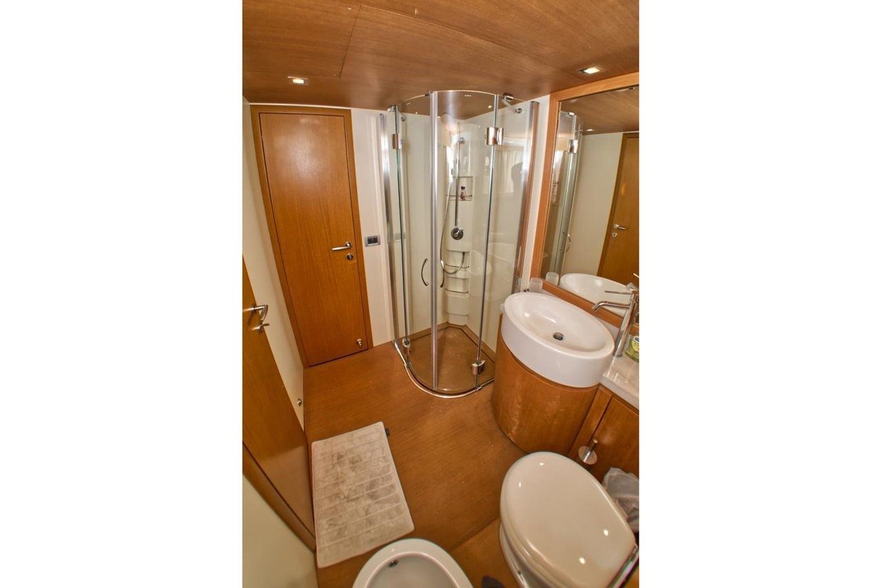 Ferretti 80 | Indulge