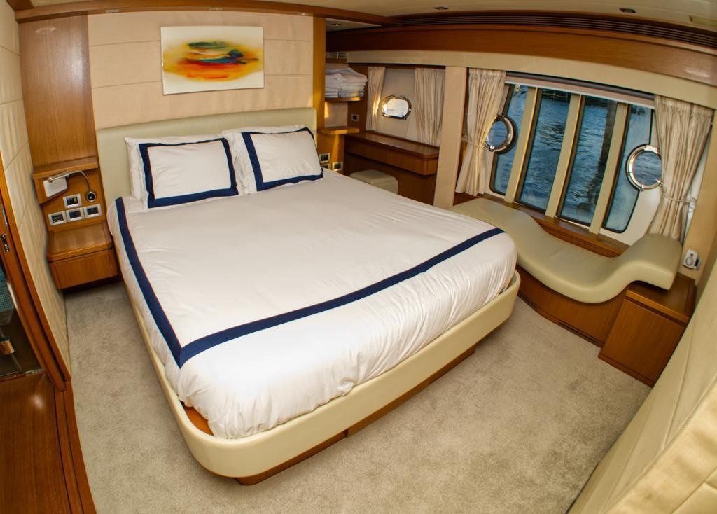 Ferretti 80 | Indulge