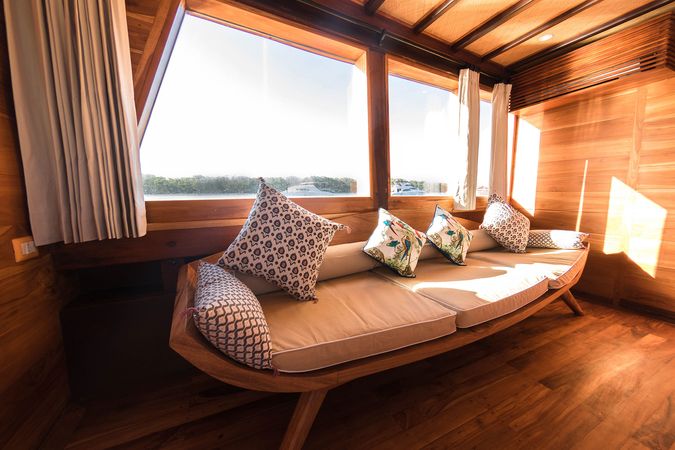 Custom Built 85 | Magia 2