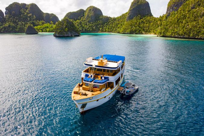 Custom Built 85 | Magia 2