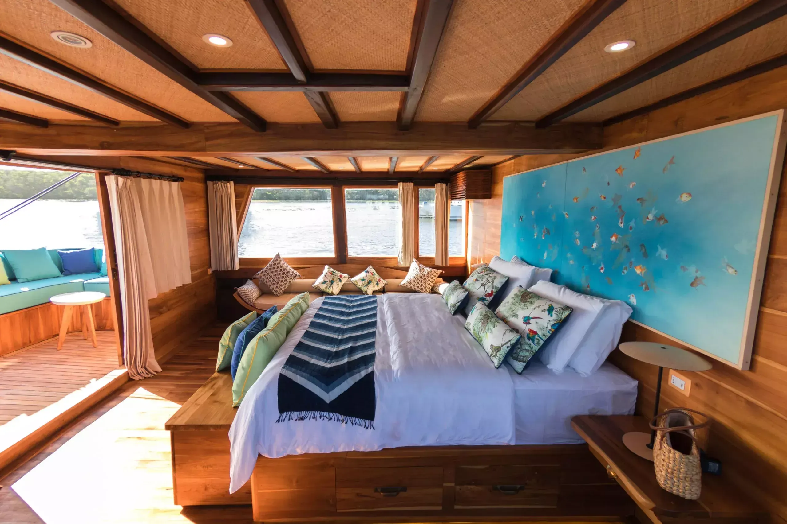 Custom Built 85 | Magia 2