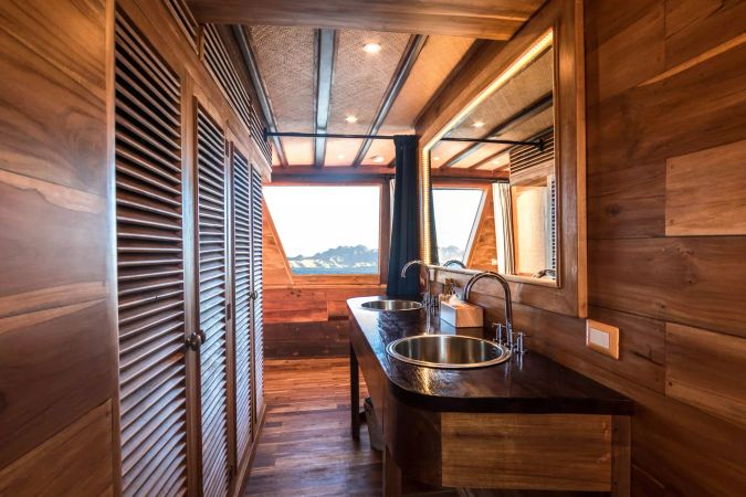 Custom Built 85 | Magia 2