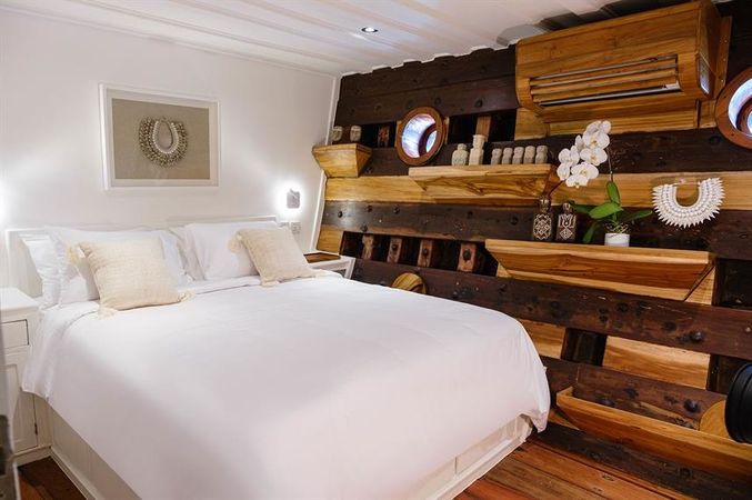 Custom Built Phinisi | Aliikai