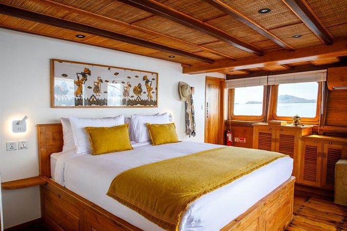 Custom Built Phinisi | Aliikai