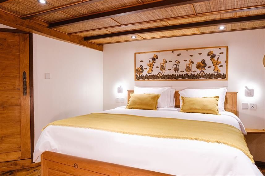 Custom Built Phinisi | Aliikai