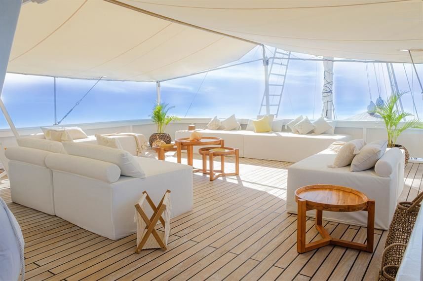 Custom Built Phinisi | Aliikai