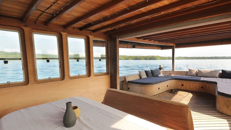 Custom Built 65 | Splendour