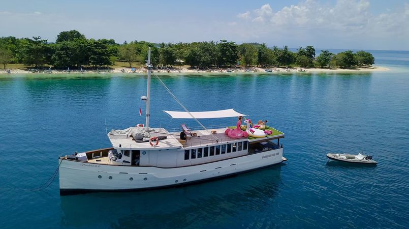 Custom Built 65 | Splendour