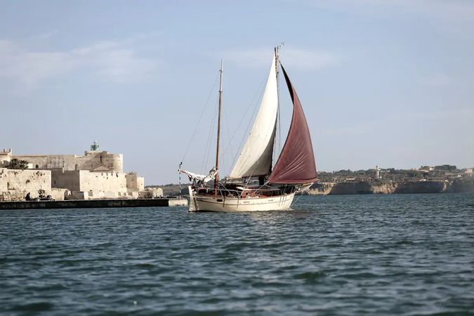 Cantieri Grasso Tahiti Ketch | Fiesta