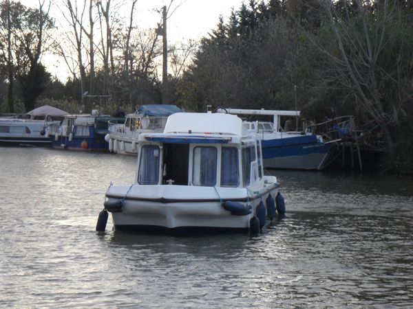 Espade 850 Fly | Les Canalous 88