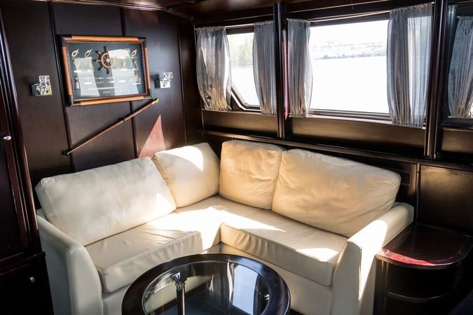 Custom Built 118 | Romantik