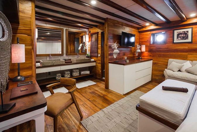 Custom Built Phinisi | Prana