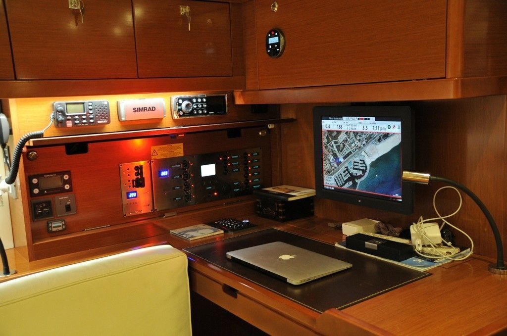 Beneteau Oceanis 55 | Sirius