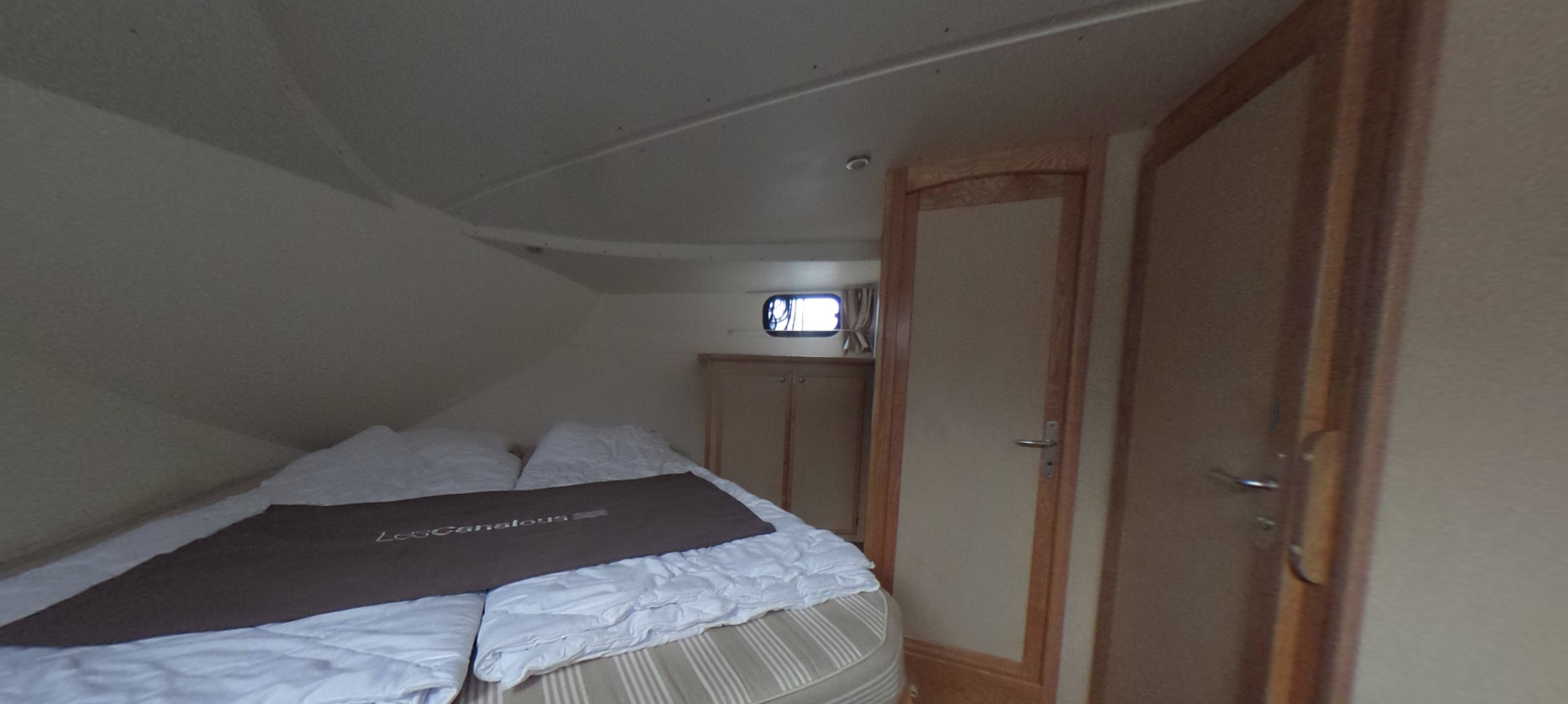 Tarpon 37 DP | Les Canalous 15