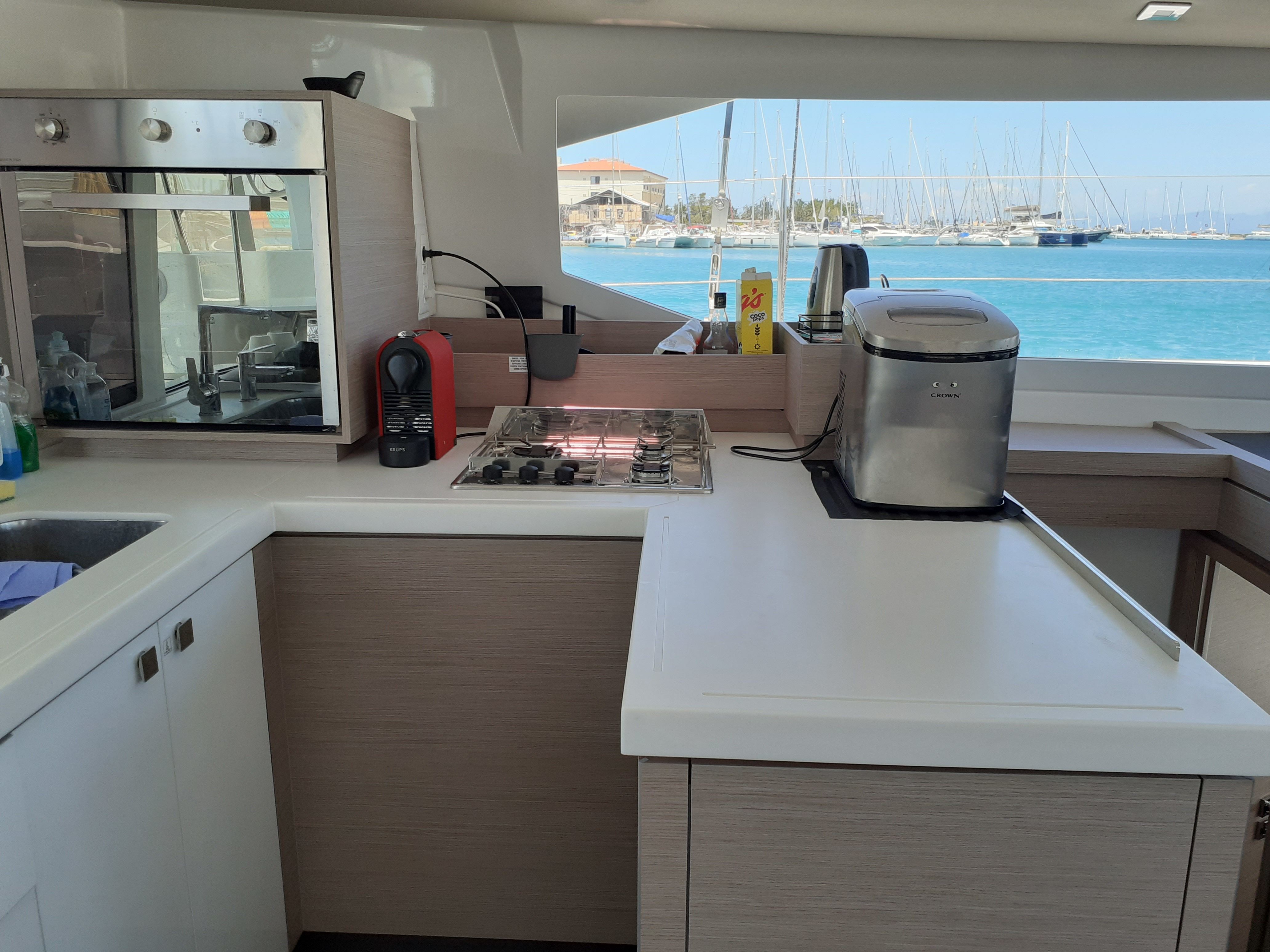 Fountaine Pajot Astrea 42 | Sissy