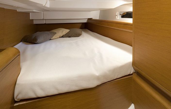 Jeanneau Sun Odyssey 409 | Eternity